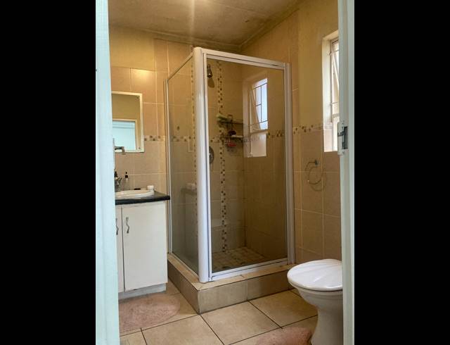 3 BEDROOM TOWNHOUSE FOR SALE IN ORMONDE